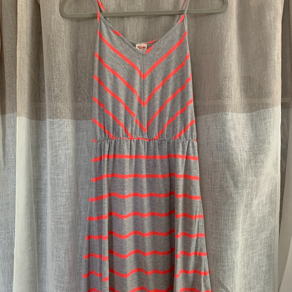 Buy one, get one 1/2 off ✨Mossimo summer dress